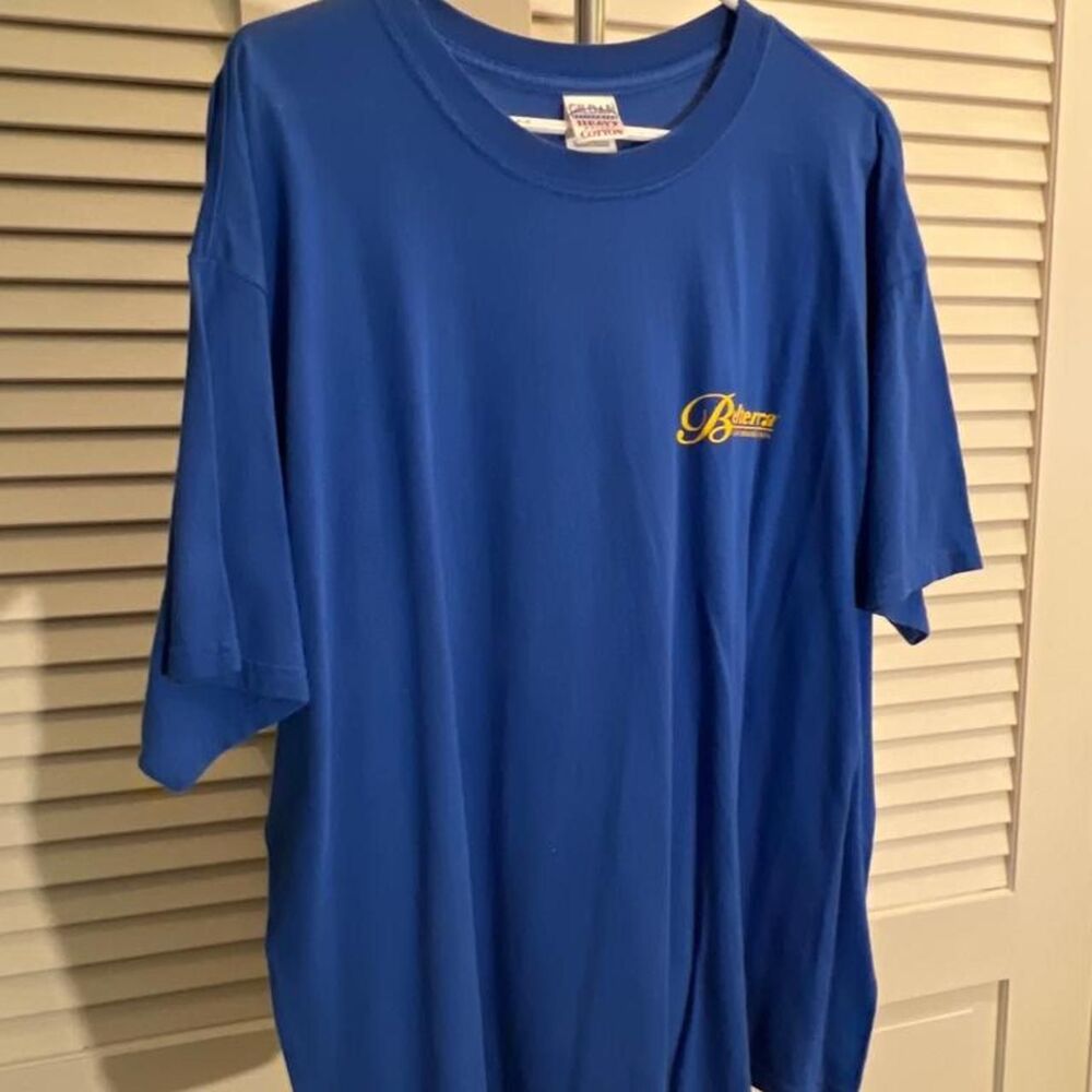 Unbranded Women's Blue T-shirt